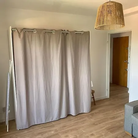 Parking Prive Balcon Cafe